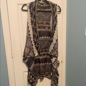 Tribal Pattern Sleeveless Cardigan